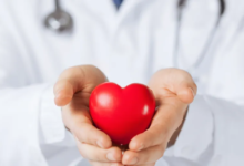 النشاط البدني والنظام الغذائي الصحي يقيان من أمراض القلب والأوعية الدموية