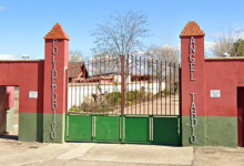 مقتل طفل طعناً على يد شخص ملثم في ملعب كرة قدم بإسبانيا