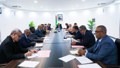 اللجنة الوزارية لمتابعة حركة التنقل في نواكشوط تناقش خطة العمل والإجراءات المقترحة لمعالجة الاختلالات الهيكلية في النقل