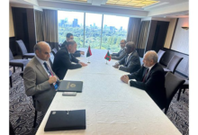 وزير الشؤون الخارجية الموريتاني يلتقي نظيره الليبي في طوكيو لمناقشة تعزيز العلاقات الثنائية