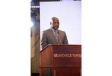 وزير الشؤون الإسلامية الموريتاني يستعرض دور المرأة في بناء الوعي المجتمعي خلال مؤتمر دولي بالقاهرة