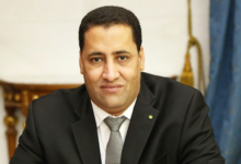 المختار ولد اجاي يبدأ مهامه كوزير أول بلقاء مع الرئيس ولد الغزواني وتبادل المهام مع سلفه