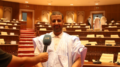 نائب من "تواصل" ينتقد السياسة العامة للحكومة ويشير إلى تحديات تنفيذها