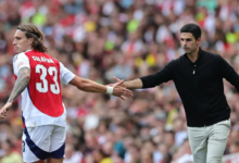 أرسنال يمدد عقد مدربه ميكل أرتيتا حتى عام 2027