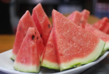 أفضل 10 فواكه تساعدك في إنقاص الوزن