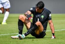 الهلال يعلن إصابة الحارس المغربي ياسين بونو في العضلة الخلفية