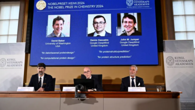 الفائزون بجائزة نوبل في الكيمياء: أبحاثهم في البروتينات تعزز الأمل في تطوير الأدوية مع التحذير من مخاطر الذكاء الاصطناعي