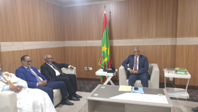 رئيس البرلمان الموريتاني يستقبل لجنة متابعة قضية الصحفي المختفي إسحاق ولد المختار ويؤكد الالتزام بالجهود الإنسانية