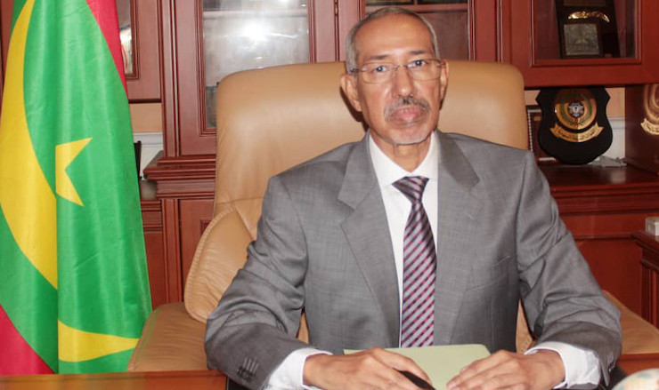 وزير الدفاع يغادر نواكشوط للمشاركة في معرض دولي للطيران بالمغرب