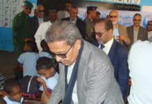 خيرية الشركة الوطنية للصناعة والمناجم توزع ثلاثة ٱلاف حقيبة من الزي المدرسي بمدينة نواذيبو