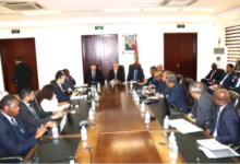 وزير الاقتصاد والمالية يلتقي ببعثة صندوق النقد الدولي في نواكشوط