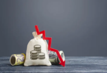 إقراض المال للأصدقاء والعائلة: تحديات عاطفية ومالية ينبغي مراعاتها