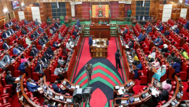 البرلمان الكيني يوافق على عزل نائب الرئيس غاشاغوا بتهم فساد في خطوة تاريخية