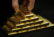 استقرار الذهب والدولار وسط ترقب لقرار الفائدة وتوقعات بتخفيضها في الشهر المقبل