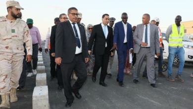 الوزير الأول المختار ولد اجاي يتفقد سير العمل في مشروع حركية نواكشوط ويشدد على تسريع الأشغال