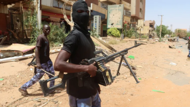من الاحتجاج إلى السلاح: تحول نشطاء الثورة السودانية في مواجهة مليشيا الدعم السريع