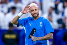 نيمار يسخر من رودري بعد فوزه بالكرة الذهبية ونصيحته لفينيسيوس