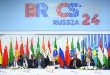 روسيا تسعى لإنشاء نظام مدفوعات بديل للدولار عبر "جسر البريكس": دعم محدود وتحديات في التنفيذ
