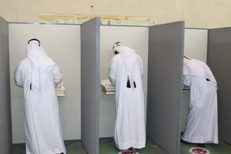 القطريون يتوجهون إلى صناديق الاقتراع للتصويت على التعديلات الدستورية لعام 2024